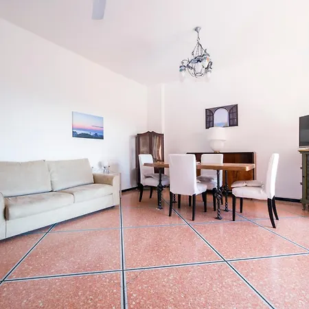 Apartment Joivy Pesto